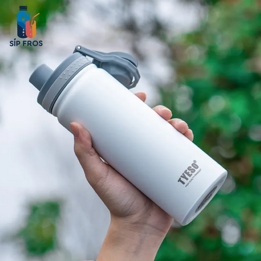Sports Hydration With Foldable Handle
