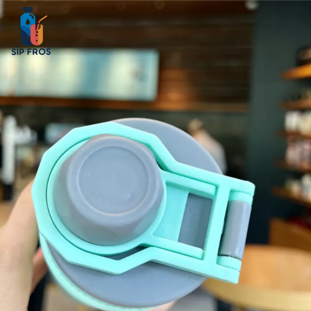 Sports Hydration With Foldable Handle